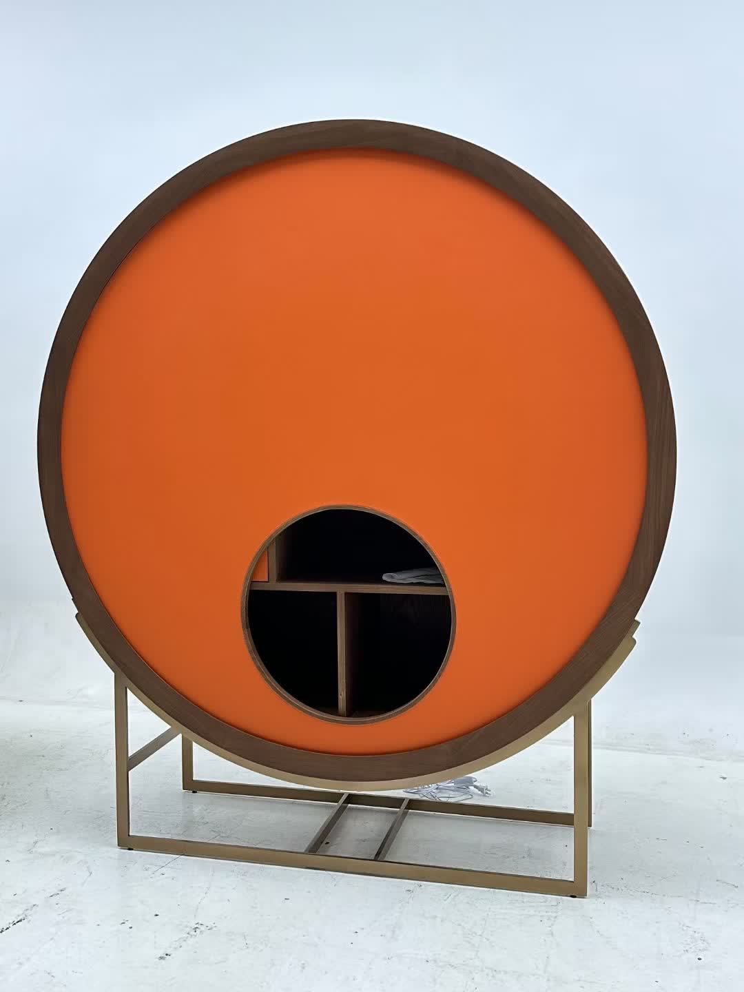 Circular statement cabinet — reference photo 3